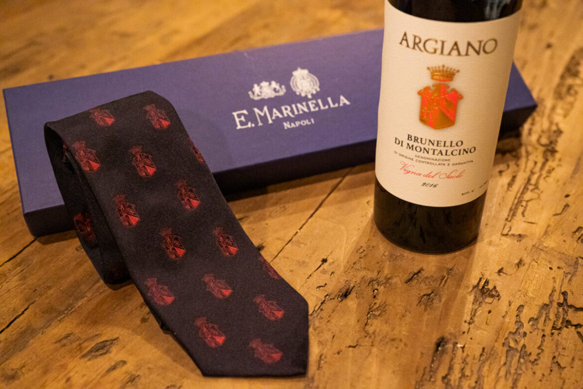 Marinella firma le cravatte di Argiano a Montalcino